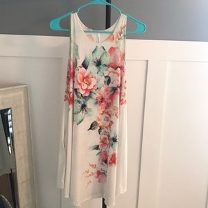 Floral dress with pockets or tunic.